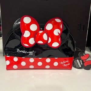 The Crème Shop Minnie Mouse Travel Pouch and Eye Mask